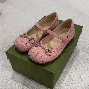 Gucci sandals
